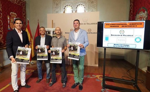 Guzmán Gómez, Francisco Alonso, Alberto Marcos Pérez y Javier González, en la presetación del Torneo Diputación de Tenis. / EL NORTE